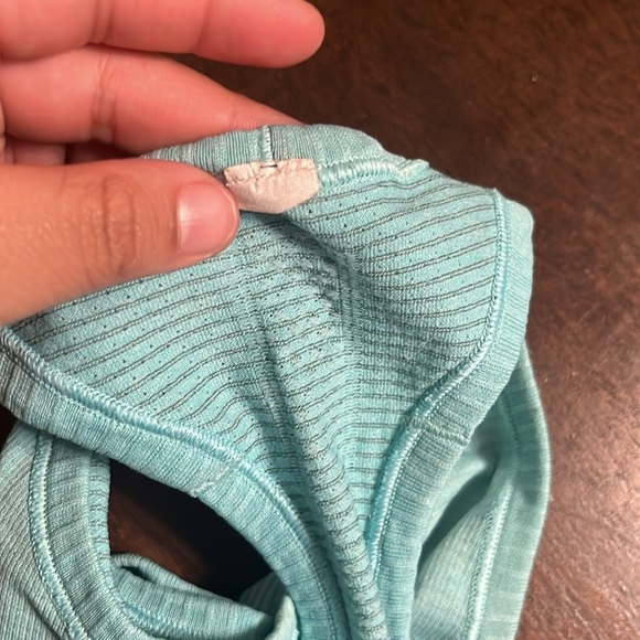 Lululemon tank top - Picture 5 of 6
